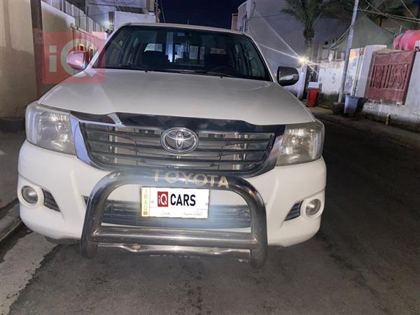 تۆیۆتا هایلۆکس 2013  بۆ فرۆشتن لە عێراق - عەزیزیە